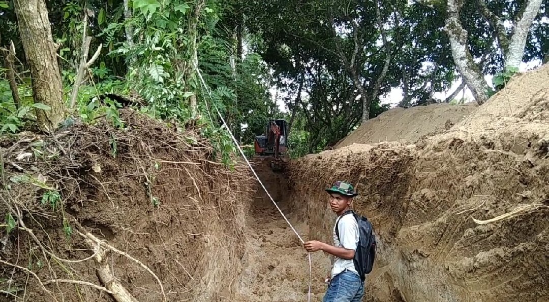 Pembangunan Saluran Air Baru, Solusi Atasi Rendaman Air Dipersawahan Warga
