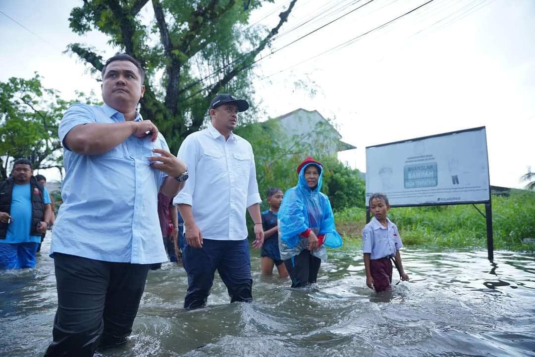 Bobby Nasution Terobos Banjir, Lihat Langsung Kondisi Warga