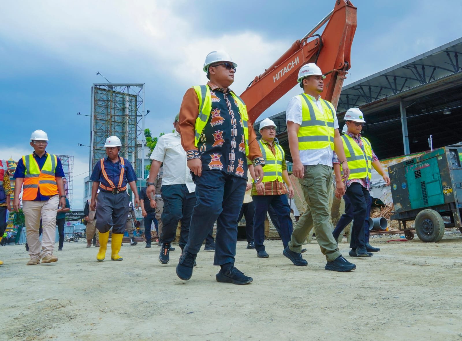 Tinjau Proyek Multiyears, Bobby: Alhamdulilah, Kata Kuncinya Sebentar Lagi Selesai