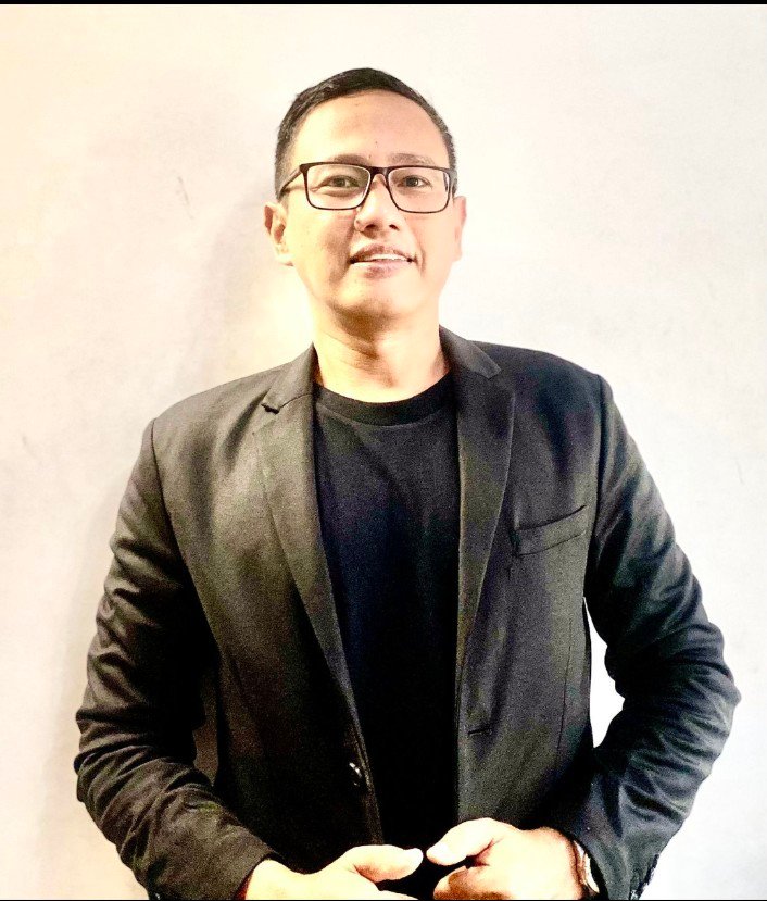 Tensi Politik Tanah Air Memanas, IHSG Melemah dan Rupiah Menjadi yang Terburuk di Asia