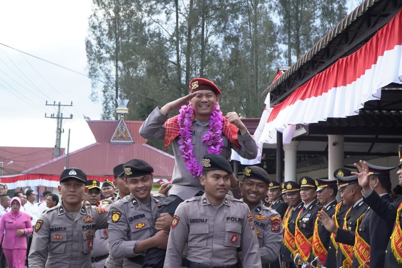 Pisah Sambut Kapolres Karo : AKBP Wahyudi Rahman Serahkan Jabatan ke AKBP Eko Yulianto
