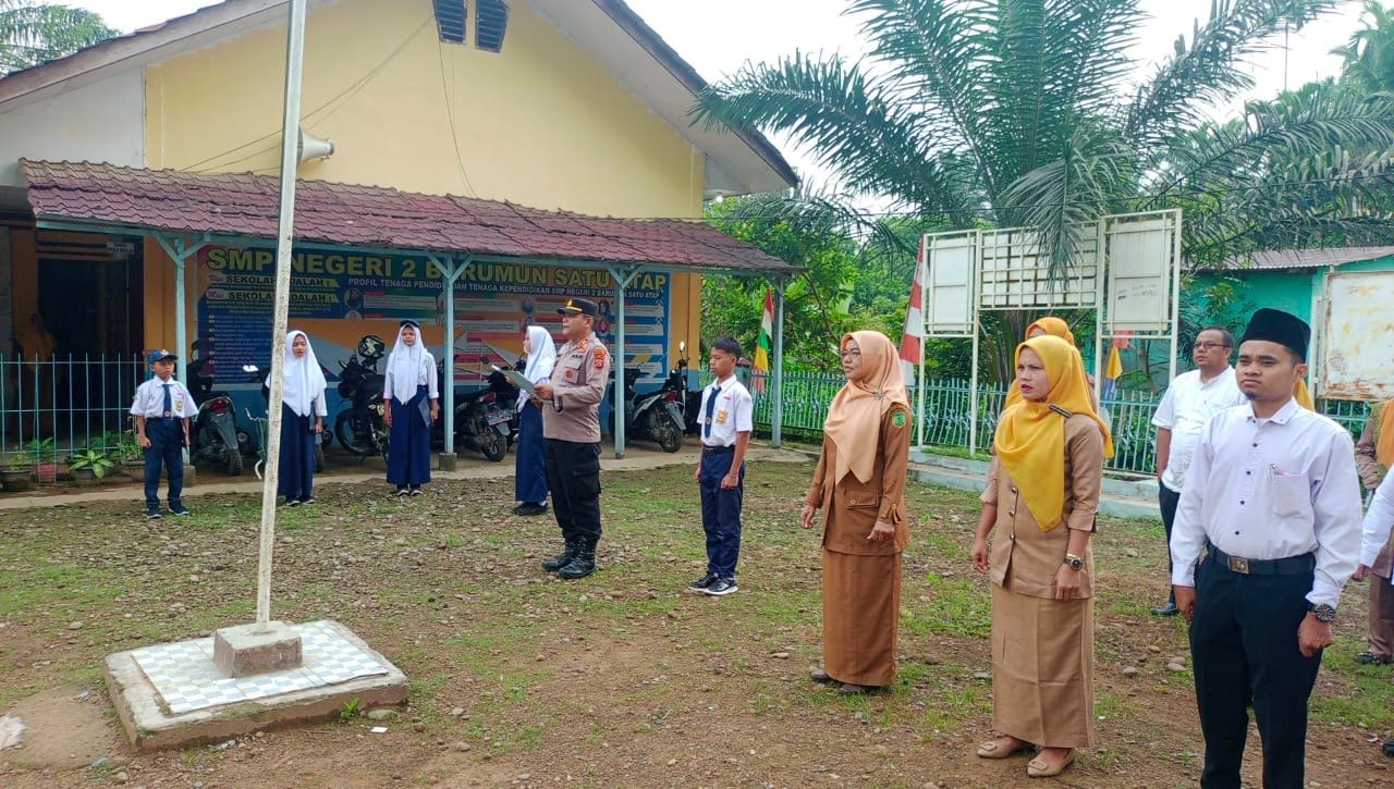 Kasat Binmas Polres Palas Jadi Irup dalam Kegiatan Police Goes to School