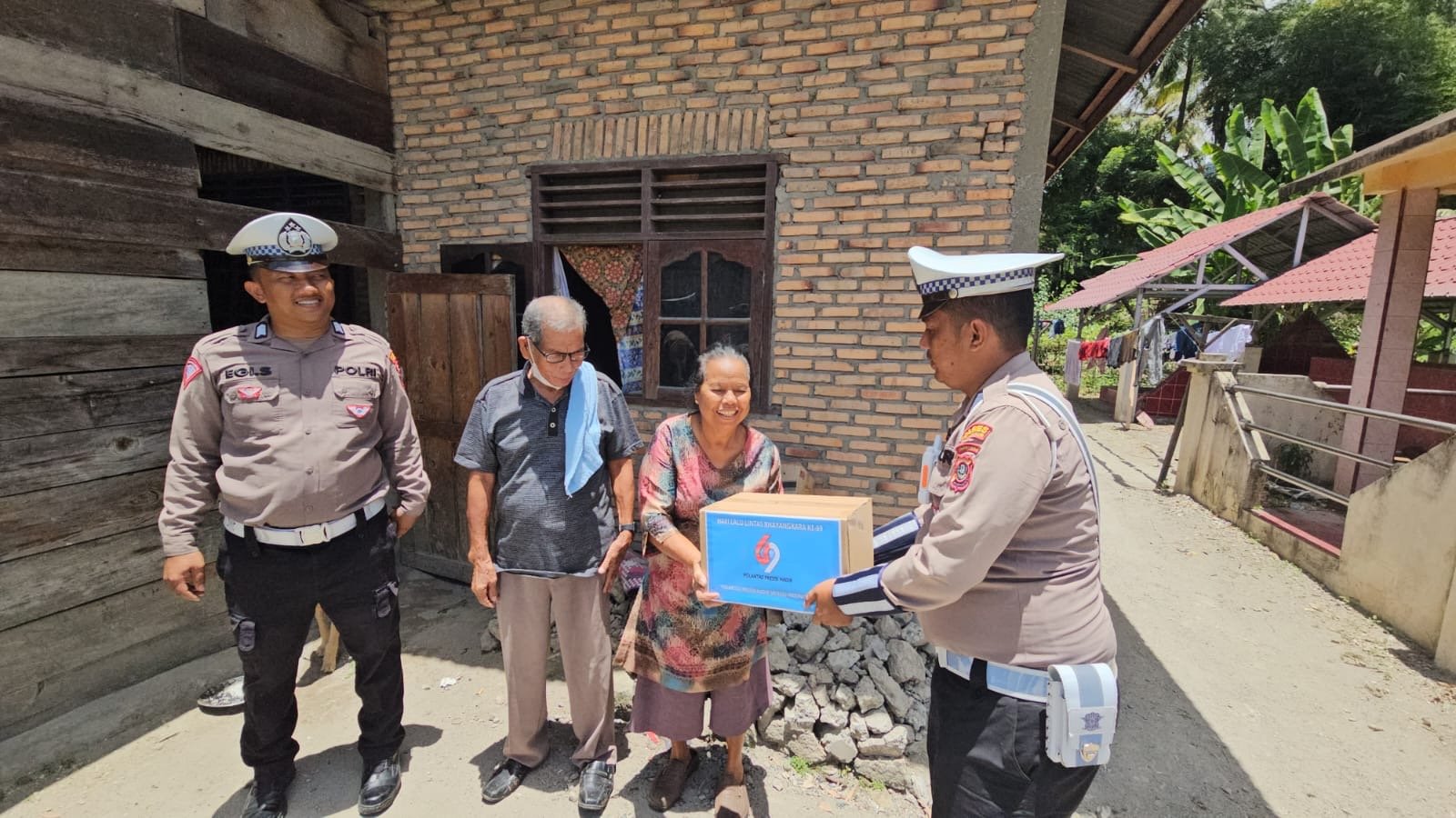 Polres Samosir Laksanakan Anjangsana Jelang HUT Lalulintas Polri ke-69