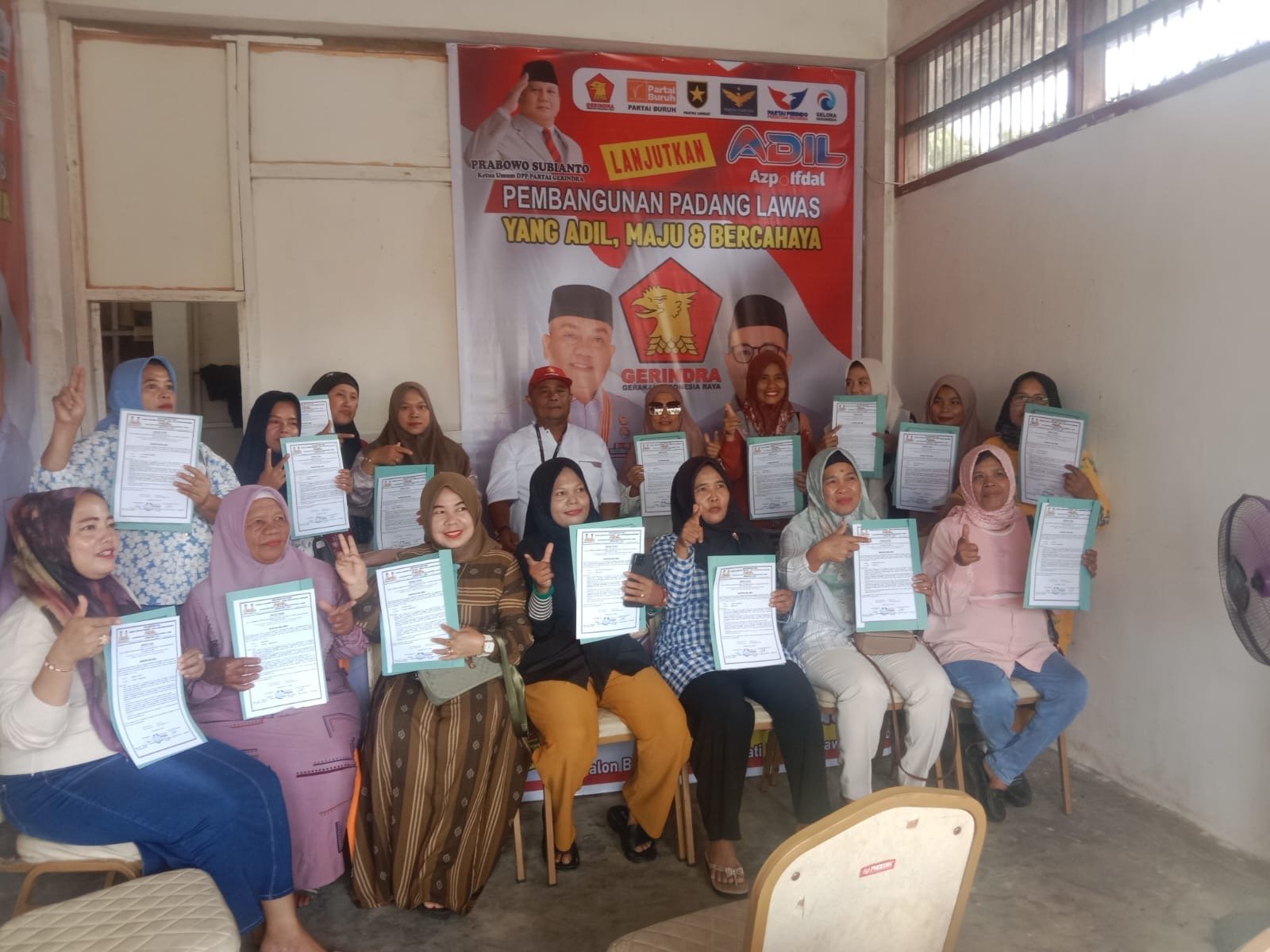 Terima SK Tim Pemenangan, Relawan Kartini Era Adil Optimis AZP-Ifdal Menang