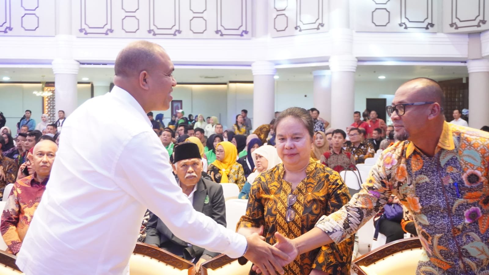 Volunteer PON XXI Aceh-Sumut Pecahkan Rekor MURI