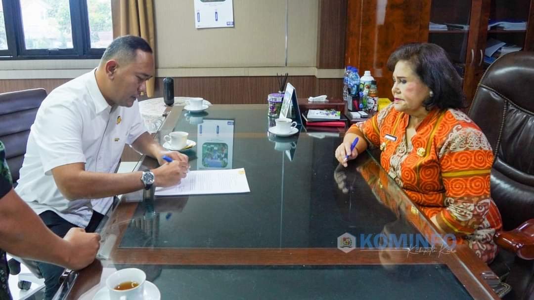 Pemkab dan Kejari Karo Teken MoU Penanganan Masalah Hukum dan Peningkatan Pendapatan Daerah