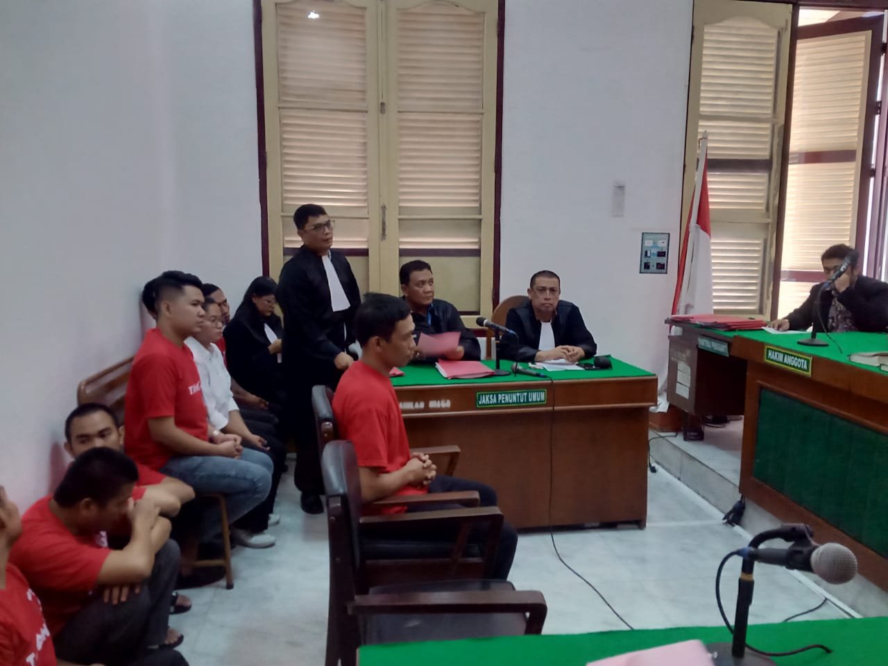 Habisi Nyawa Selingkuhan Istri, Dituntut 14 Tahun Penjara