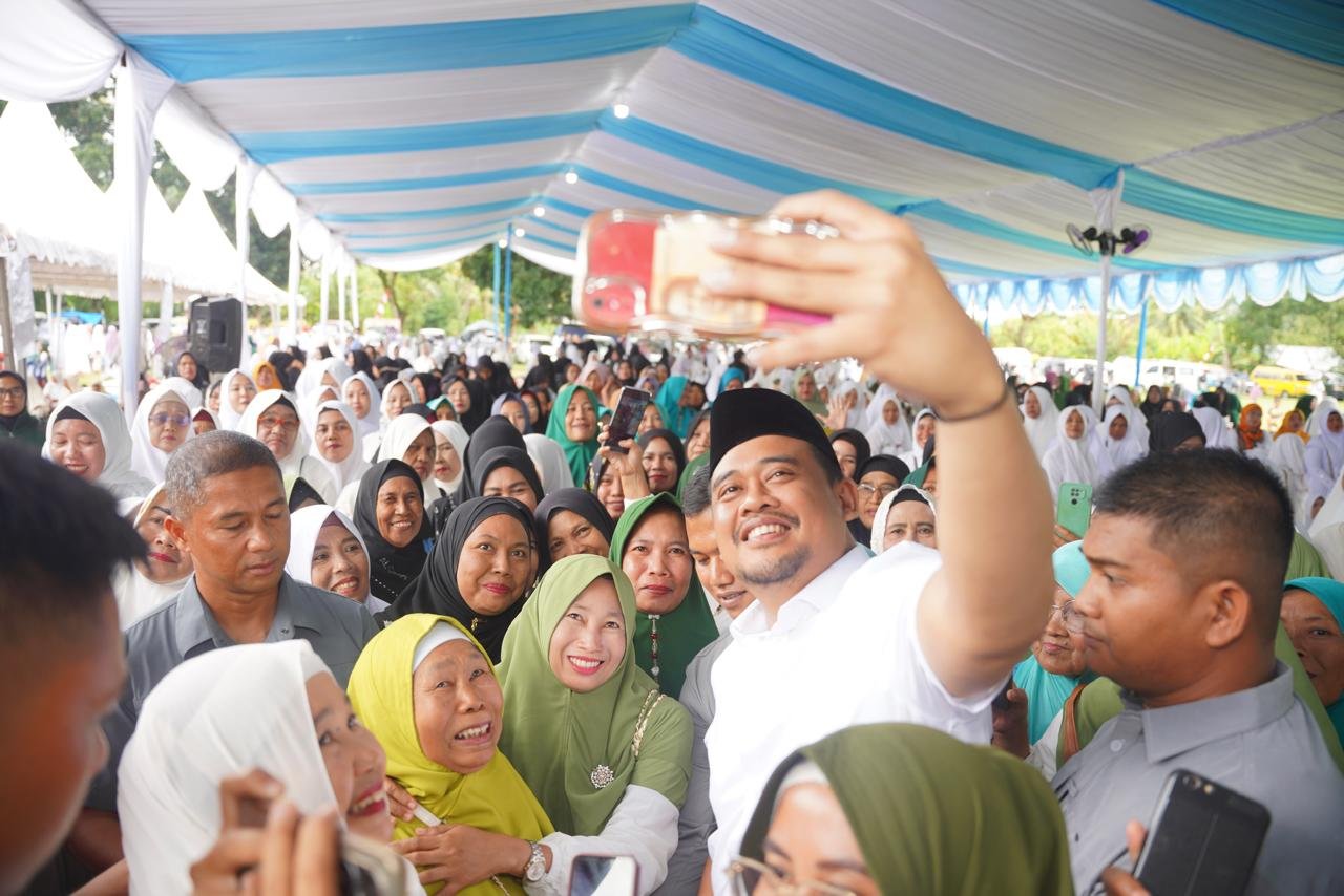 Janji Edy Tak Ditepati, Bobby Nasution Akan Bereskan Jalan Rusak Parah di Hamparan Perak