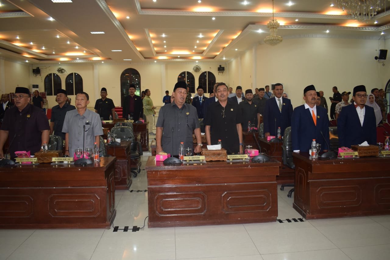 DPRD Langkat Bentuk 8 Fraksi 