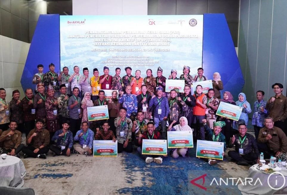 Kemenparekraf Beri Bantuan DPUP ke 24 Desa Wisata di 12 Provinsi