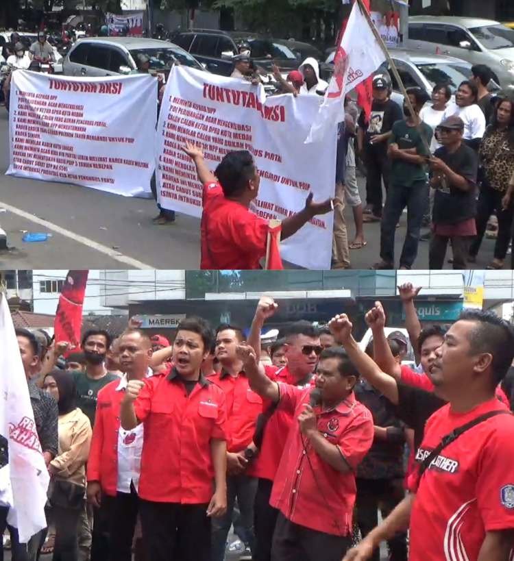 Ratusan kader militan PDI Perjuangan bersama warga simpatisan menggelar aksi damai di depan Tiara Convention Hall Medan, Sabtu (27/10/2024), saat berlangsungnya Rakercabsus DPC PDIP Medan.