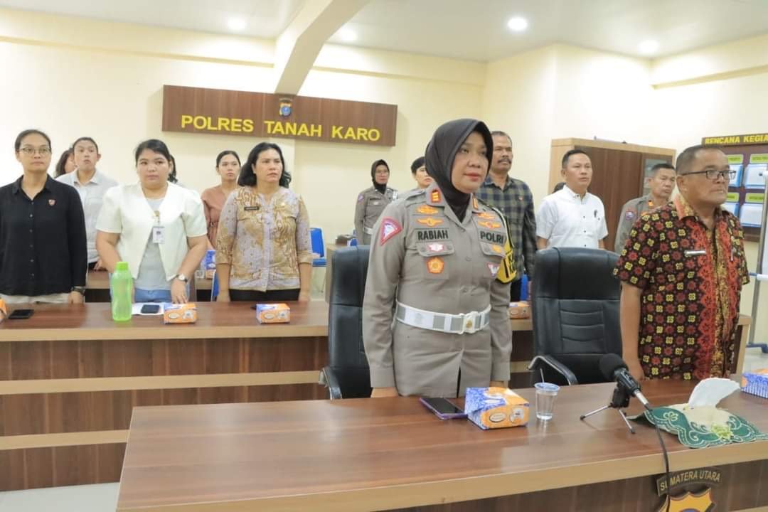 Polwan Polres Karo Ikuti Sarasehan dan HUT Polwan ke-76 Secara Daring