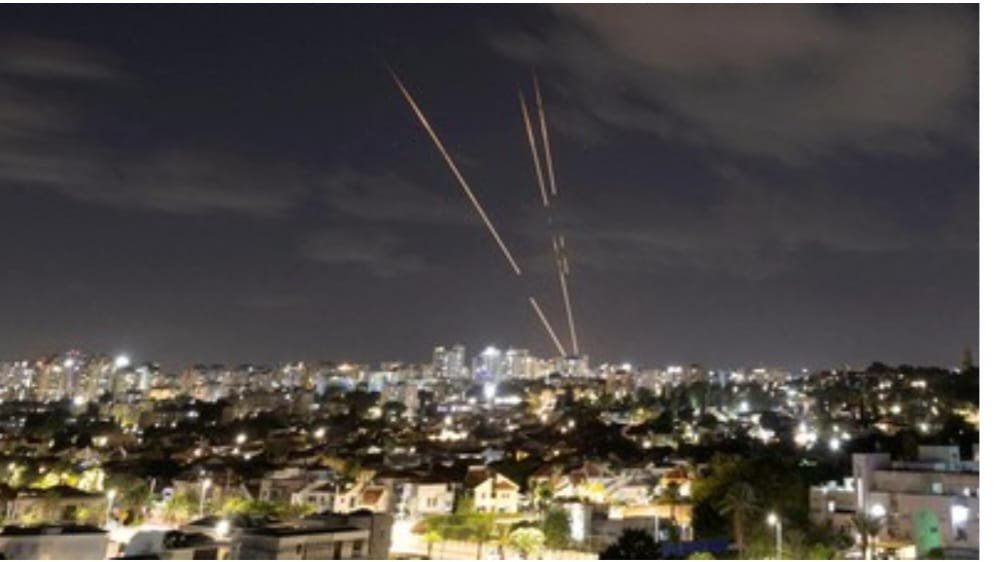 Israel Digempur Rentetan Roket dari Lebanon, 19 Orang Terluka