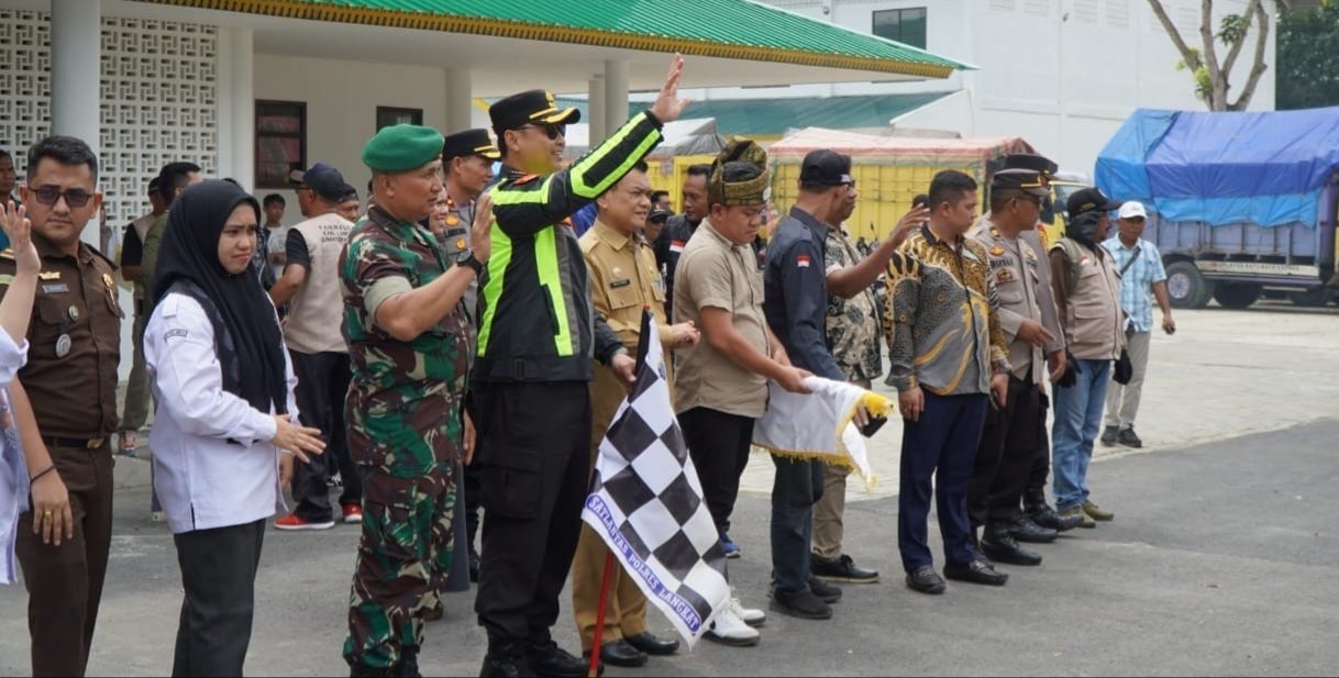 Pemkab dan Polres Langkat Lepas Pendistribusian Logistik Pilkada Sumut dan Langkat 2024