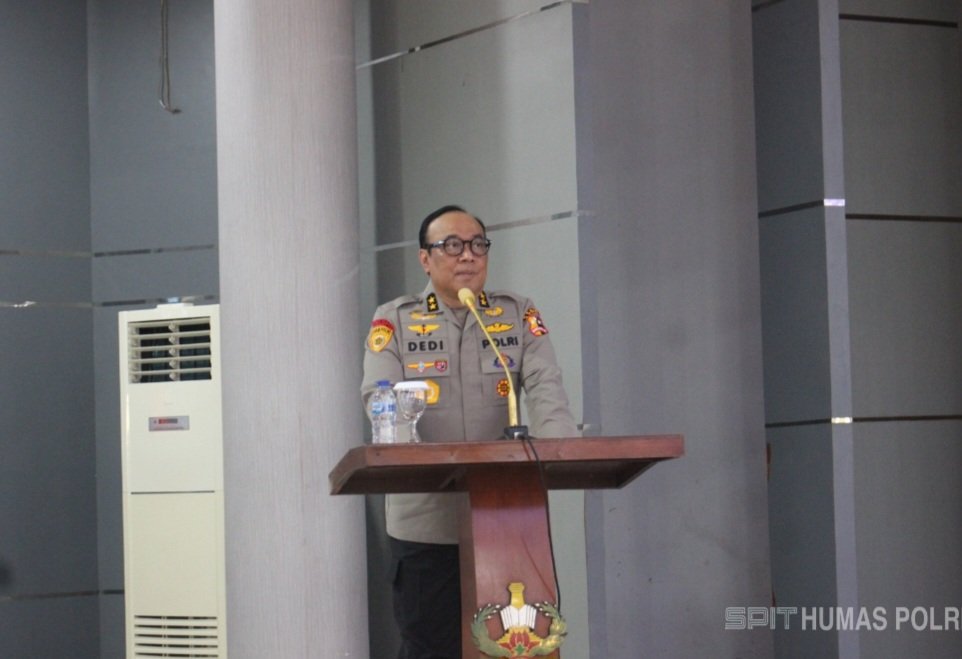 Gantikan Komjen Ahmad Dofiri, Irjen Dedi Prasetyo Jabat Irwasum