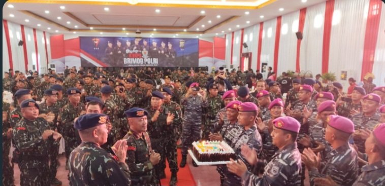 Yonmarhanlan I Belawan Beri Kejutan HUT Ke-79 Korps Brimob Polda Sumut