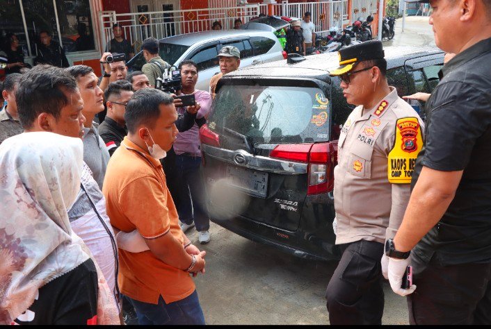 Polisi Berhasil Meringkus Pelaku Penggorok Driver Taxi Online,Motif Terlilit Hutang Karena Judi Online