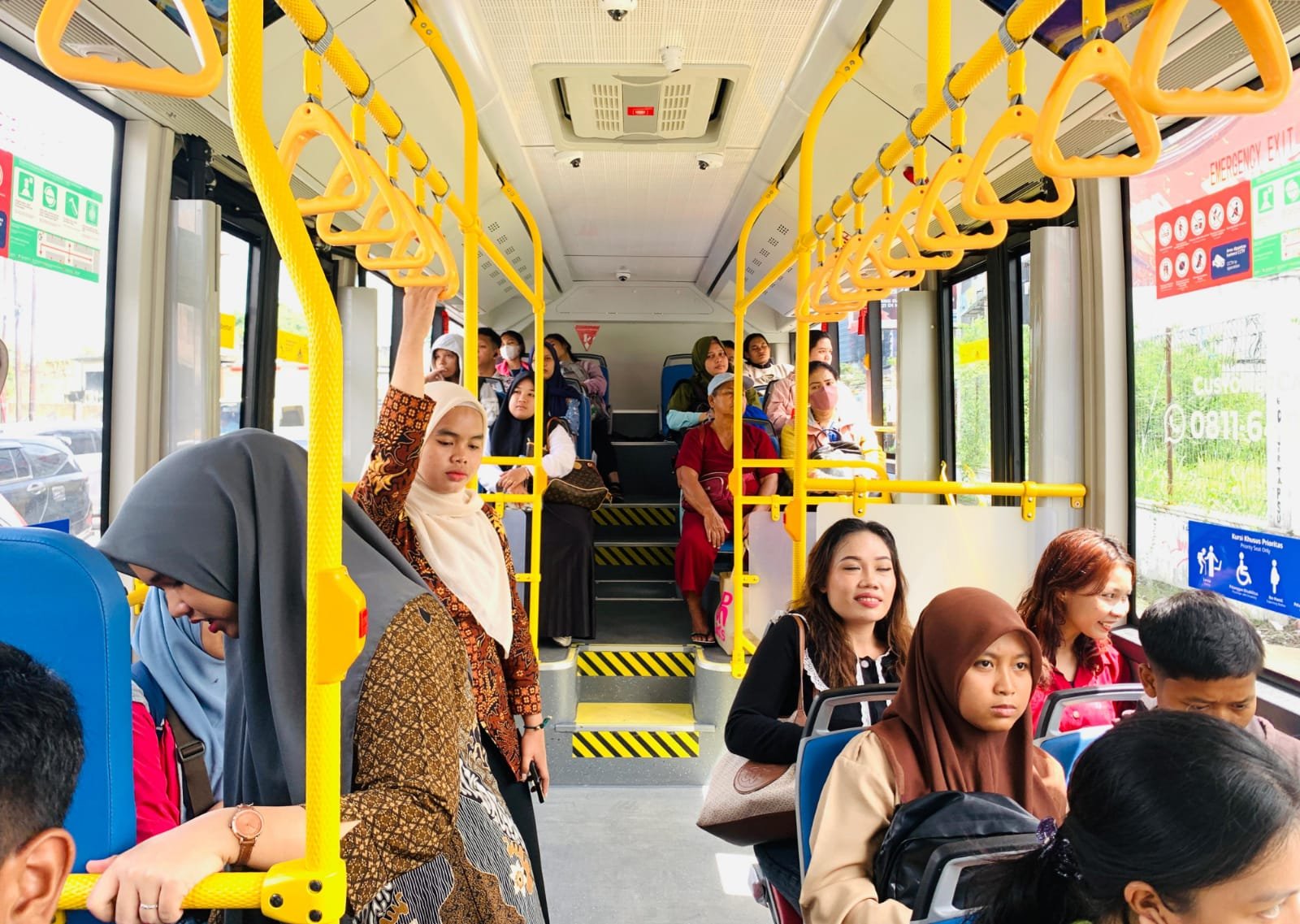Apresiasi Hadirnya 60 Bus Listrik, Warga Sampaikan Terimakasih Kepada Bobby