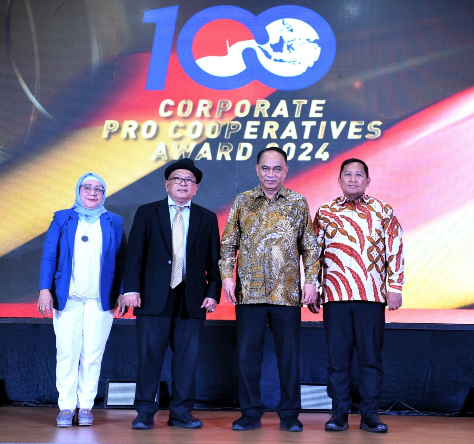 10 Perusahaan Pro Koperasi Terima Penghargaan