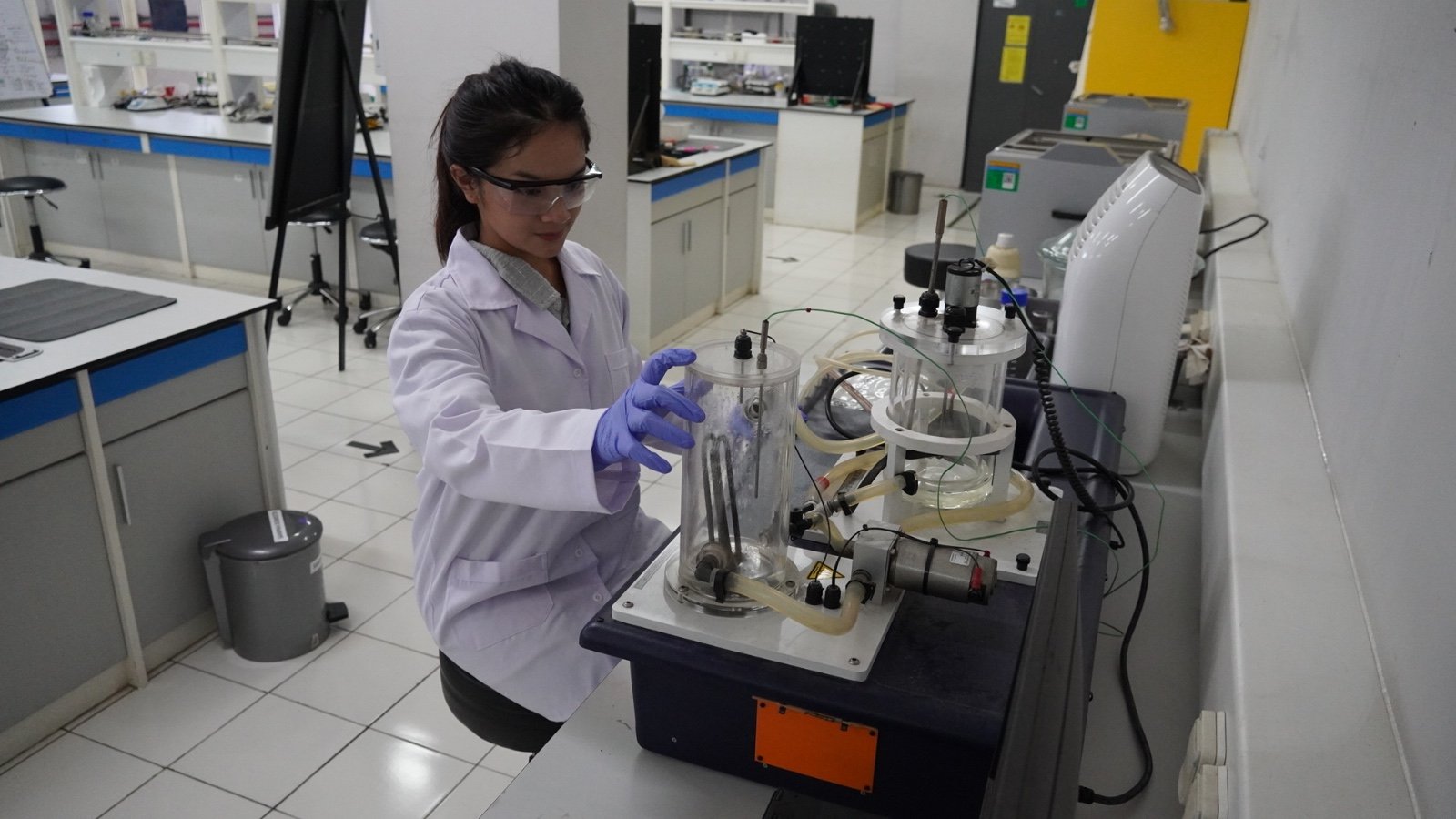 Magister Sains Berkelanjutan Universitas Pertamina Menjawab Tantangan ESG