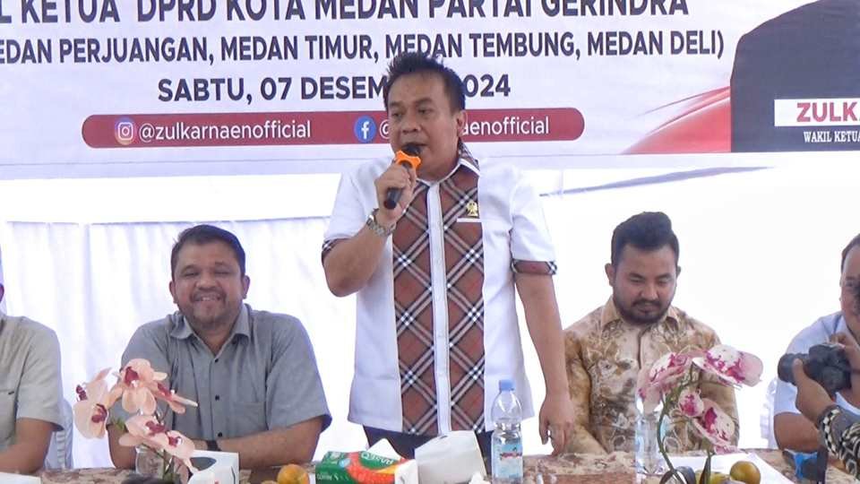 Wakil Ketua DPRD Medan Zulkarnaen saat reses di Jl Pimpinan, Kecamatan Medan Perjuangan, Sabtu (7/12/2024).