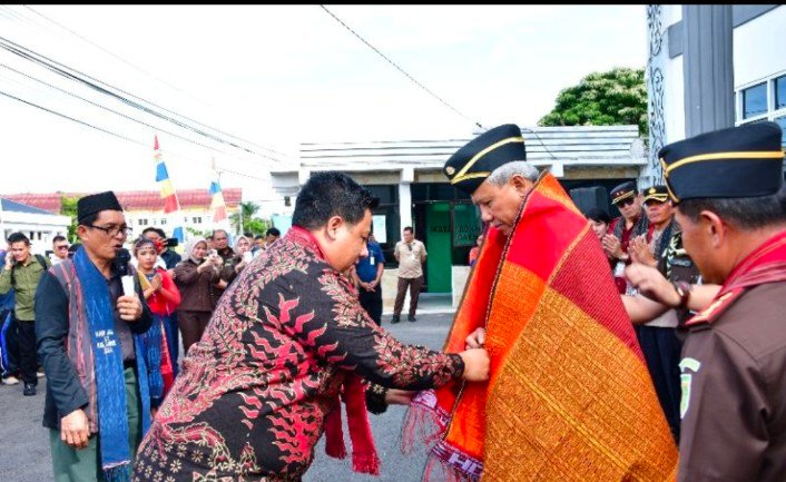 Bupati Samosir Sambut Kehadiran Kejatisu Bersama Rombongan