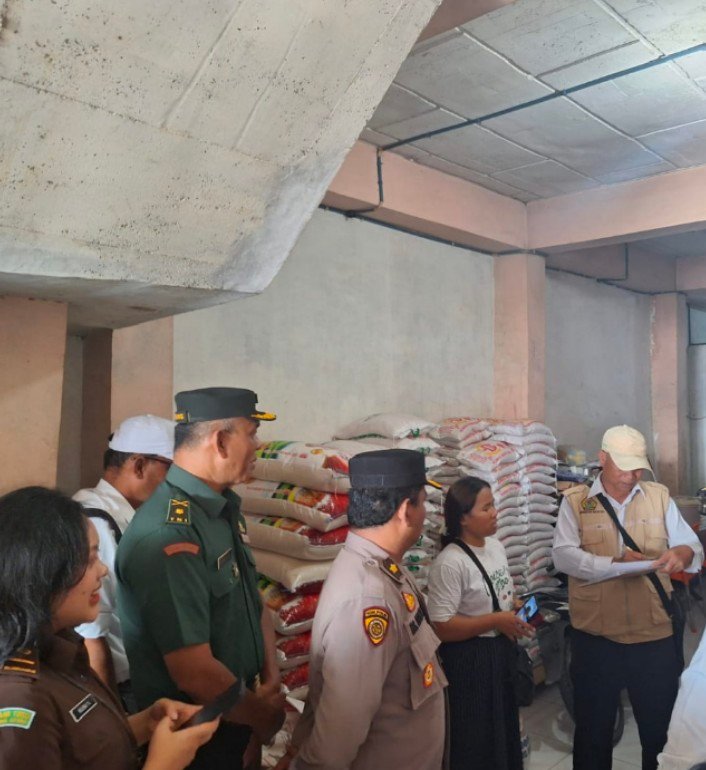 Polres Samosir Pantau Harga dan Stok Sembako Jelang Nataru