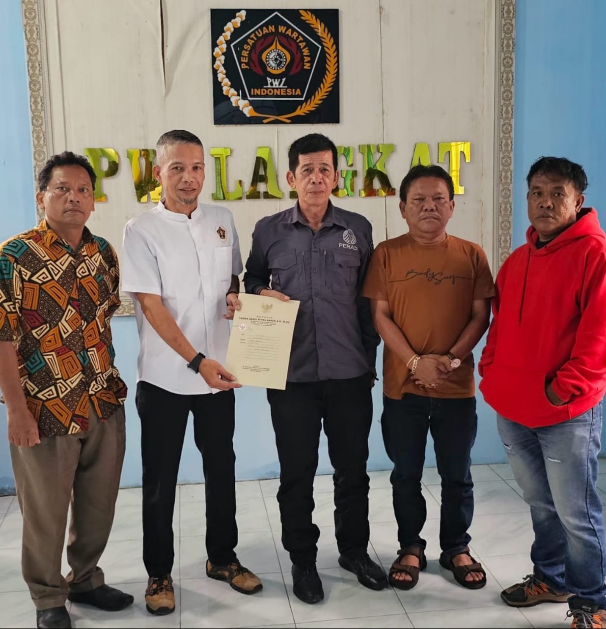 PWI Langkat dan PERADI Sediakan Advokasi Gratis
