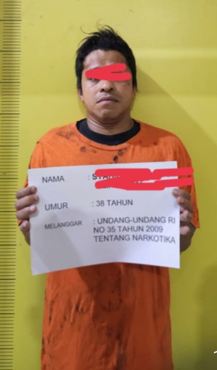 Personel Polres Labusel Ditikam Pengedar Narkoba, Sita 7,83 Gram Sabu dan 2 Pisau