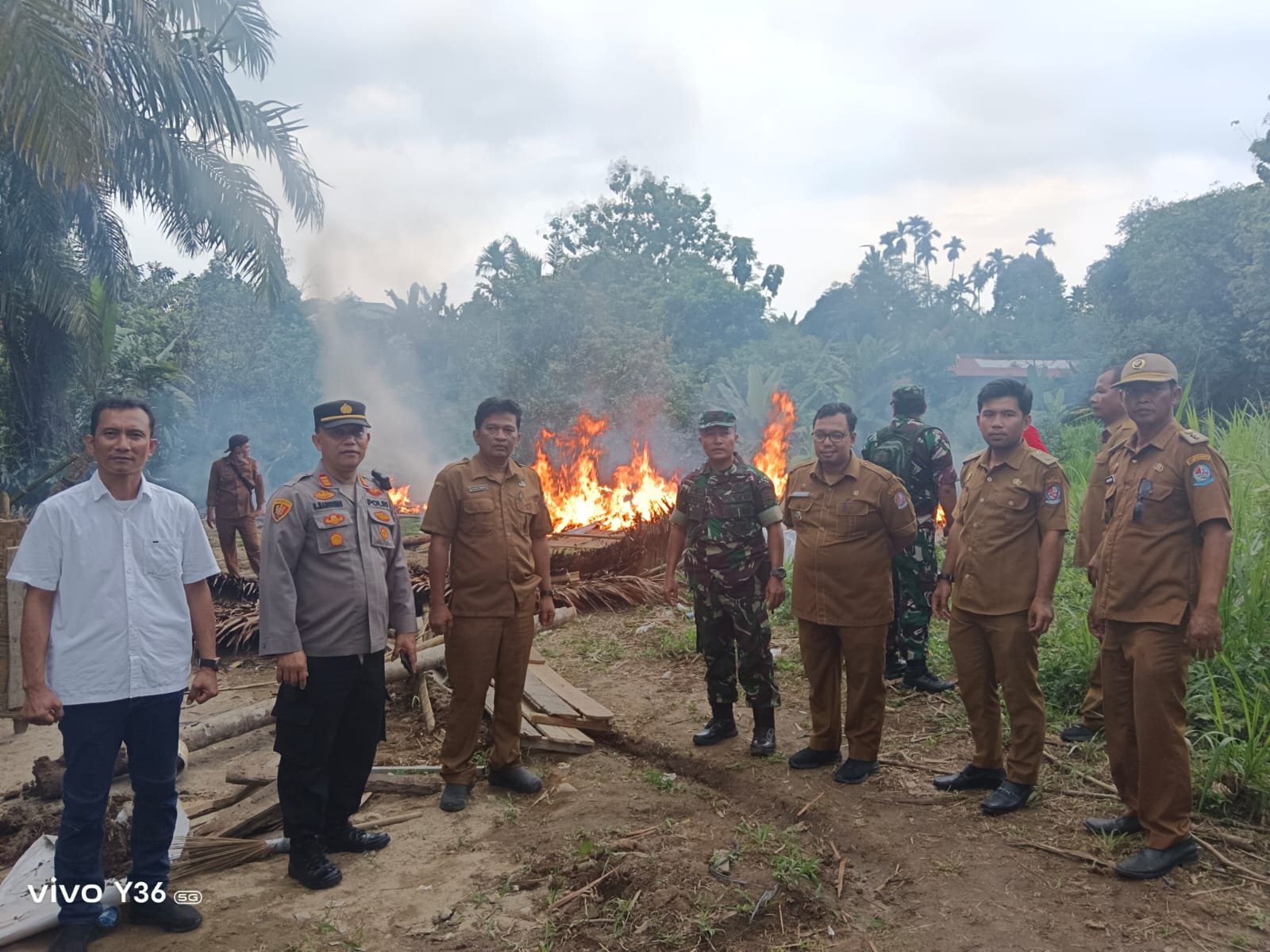 Polsek Kutalimbaru Grebek Sarang Narkoba di Desa Sei Mencirim