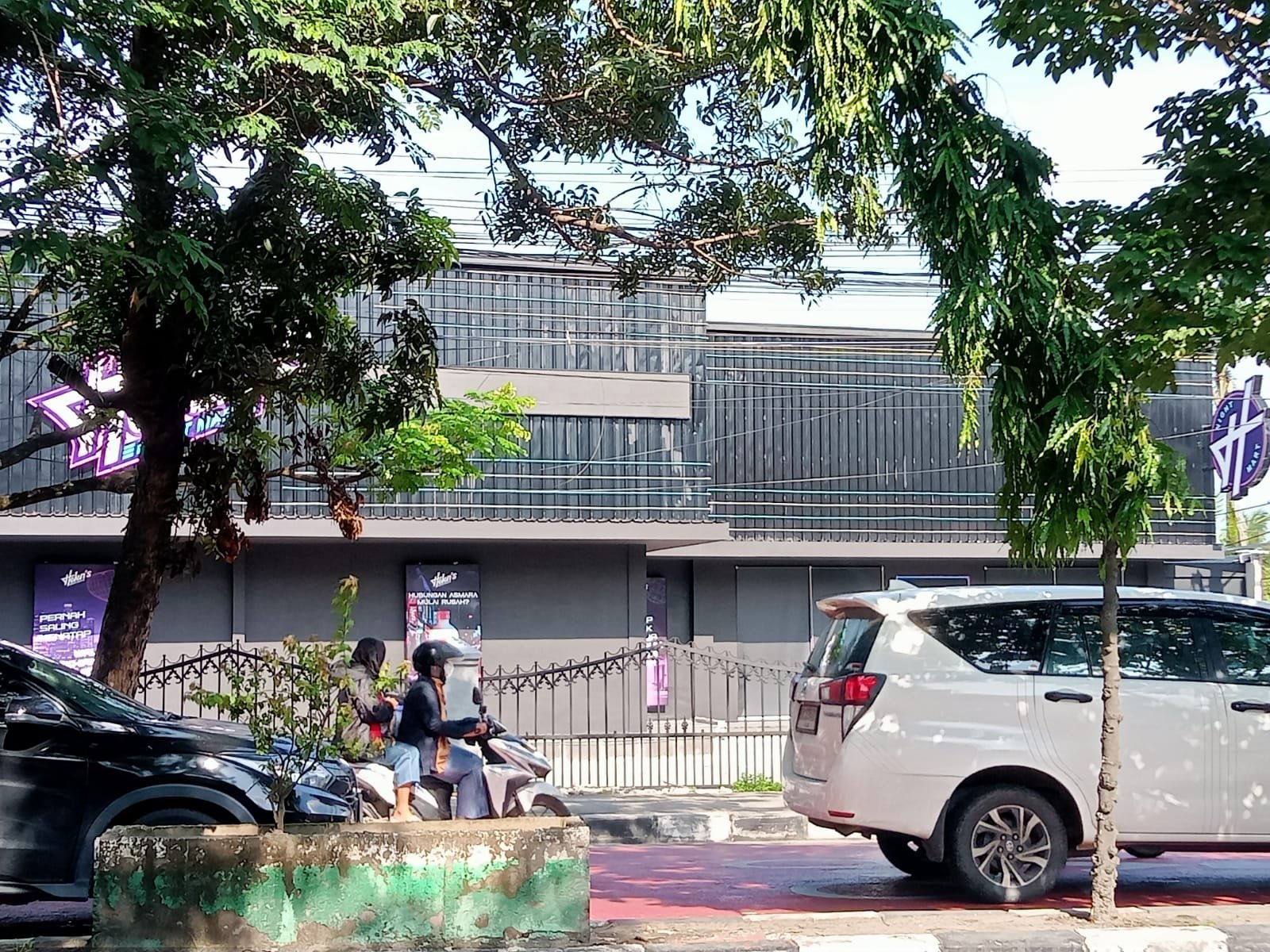 Ricuh di Depan Helens Night Mart Diduga Karena Mabuk Alkohol