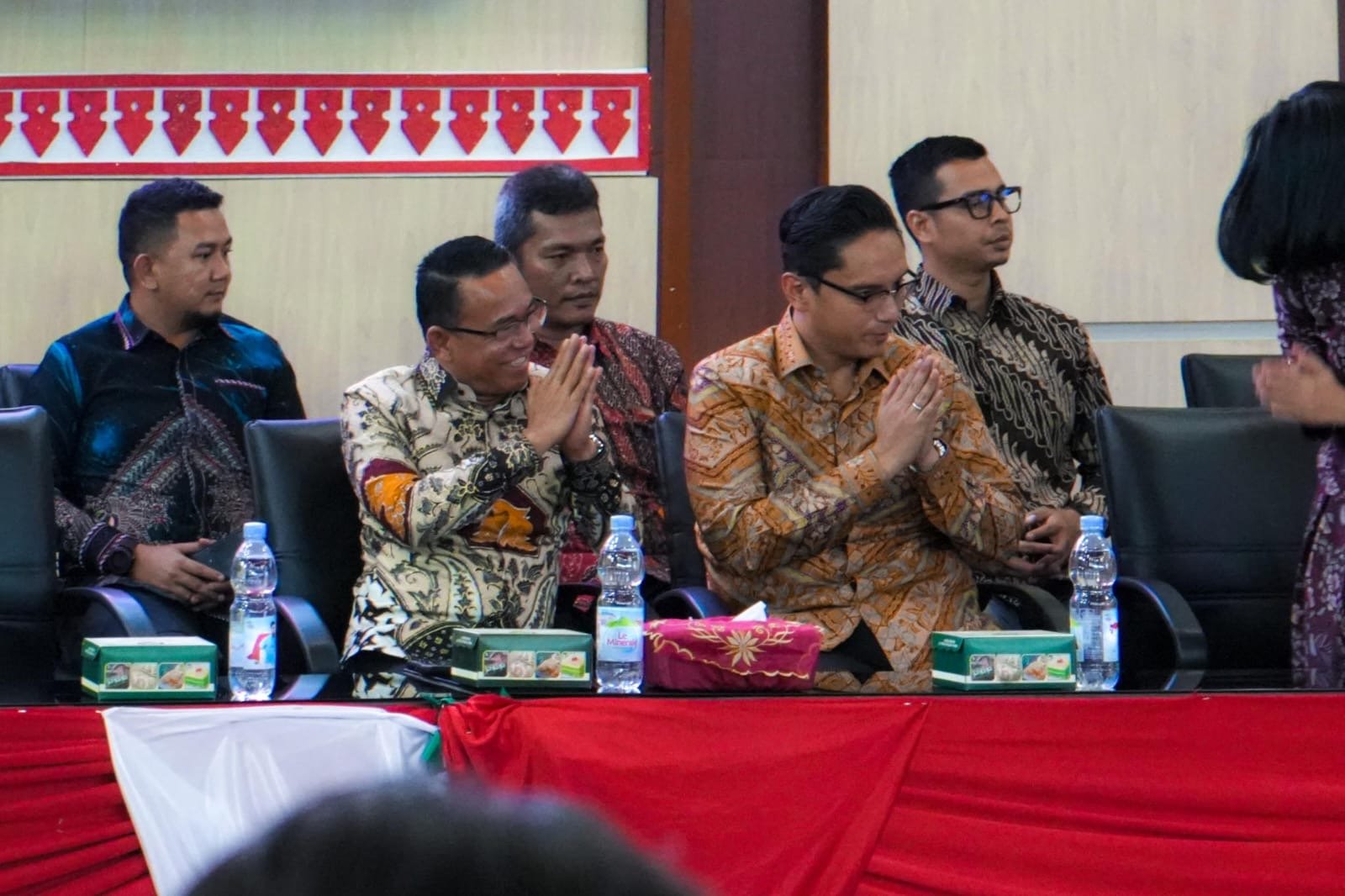 DPRD Medan Umumkan Hasil Penetapan Rico-Zaki sebagai Wali Kota dan Wakil Wali Kota Medan