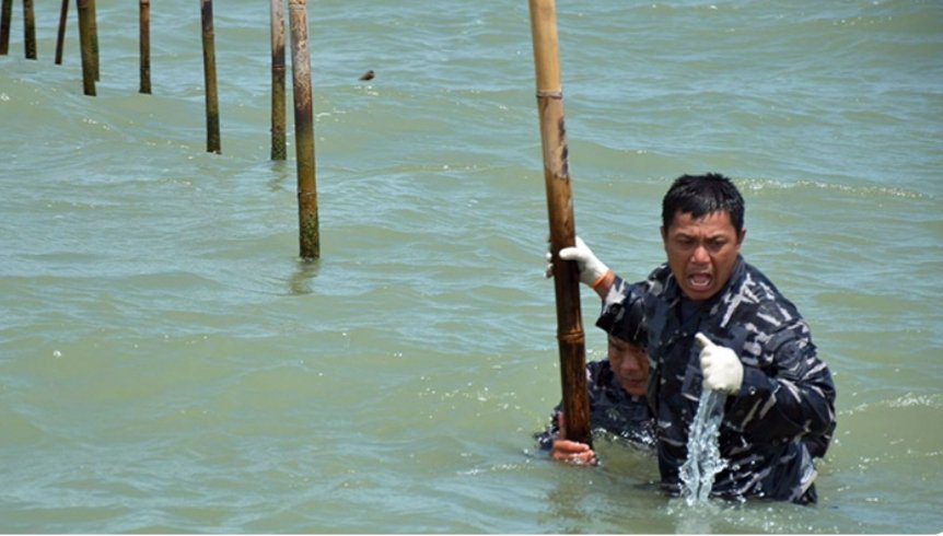 Bersama Nelayan, TNI AL Sudah Bongkar 22,5 Km Pagar Laut di Tangerang