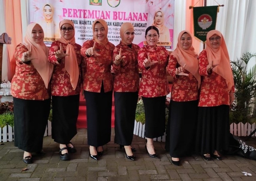 Penasehat DWP Langkat Apresiasi Kreativitas Anggota dalam Pelatihan Hampers