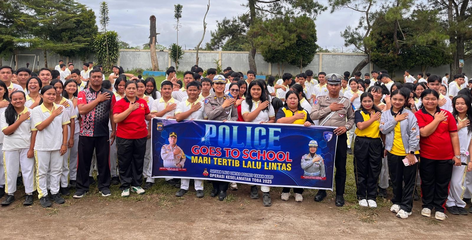 Polres Tanah Karo Sosialisasikan Operasi Keselamatan Toba 2025 di SMA Katolik 2 Kabanjahe
