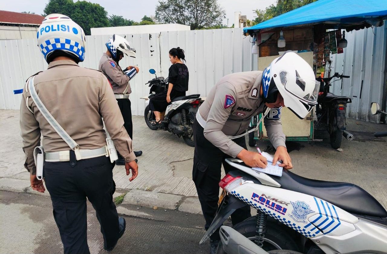 Memasuki Hari ke-13 Operasi Keselamatan Toba 2025, Jajaran Ditlantas Polda Sumut Tindak Ribuan Pelanggar