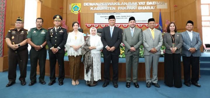 Bupati Pakpak Bharat Sampaikan Pidato Disidang Paripurna DPRD