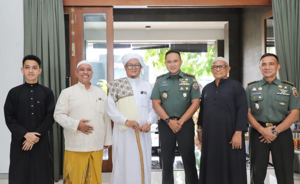 Pererat Sinergi, Pangdam I/BB Silaturahmi dengan Ulama Medan