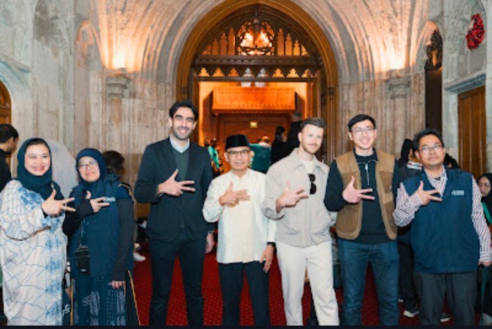 Kahf & Wardah Dukung Open Iftar London 2025: Perkuat Persaudaraan Global