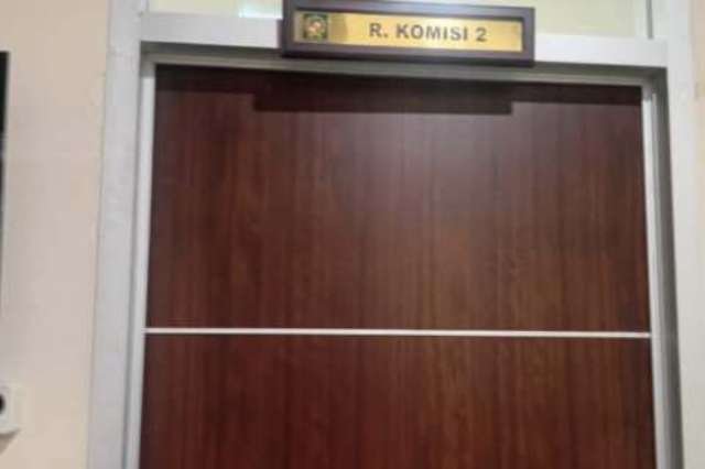 Komisi II DPRD Medan Rapat Tertutup dengan Kepala Disdikbud