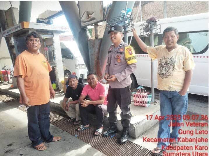 Sat Binmas Polres Tanah Karo Ajak Pengemudi Bus Jaga Kamtibmas di Sekitar Terminal Kabanjahe