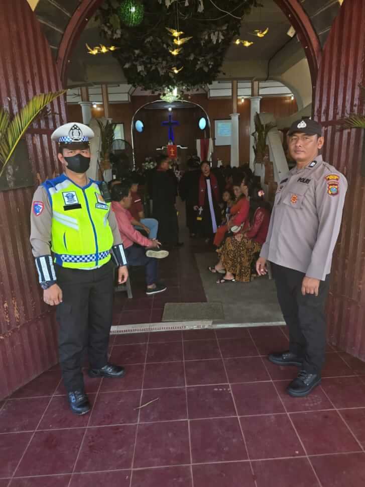 Polsek Pancur Batu Lakukan Pengamankan Gereja Saat ibadah Jumat Agung