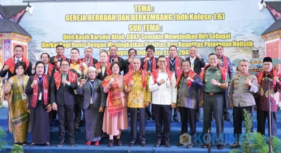 Bupati Karo Hadiri Sidang Majelis Sinode GBKP Ke-XXXVII