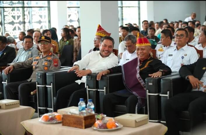 Upaya Memutus Keterisoliran Bupati Pakpak Bharat Sampaikan Usulan Pembanguna Jalan Ke-Wagub Sumut Saat Berkunjung Ke Pakpak Bharat