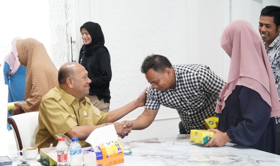 Kades Serapuh Asli Terancam Diberhentikan