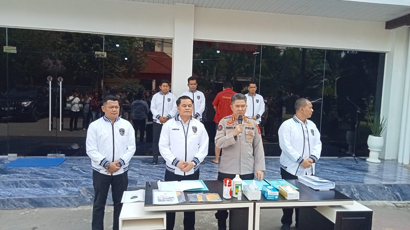 Buron 3 Bulan, Polda Sumut Ringkus Host Prostitusi Daring di Riau
