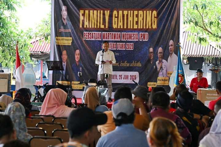 Gubernur Bobby Nasution Apresiasi Kebersamaan Keluarga Besar PWI Sumut