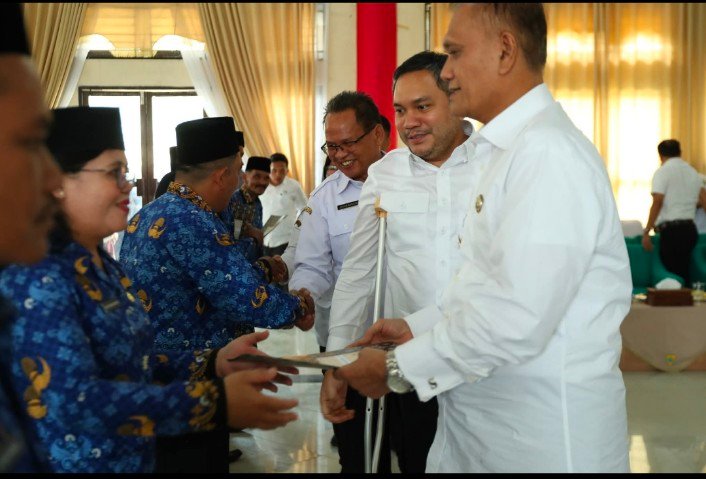 Bupati Pakpak Bharat Lantik 156 PPPK Formasi Tahun 2024