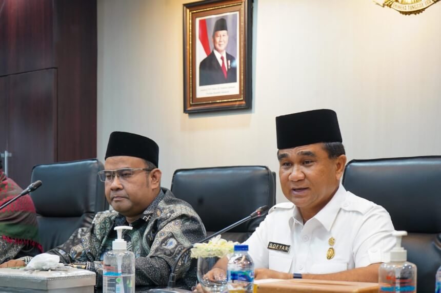 Rico Waas Lepas Kafilah Medan ke Ajang STQH ke-19 Sumut