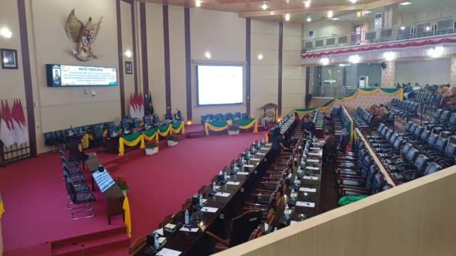 Suasana ruang Rapat Paripurna DPRD Medan, Senin (7/7/2026) sekira pukul 11.00 WIB.